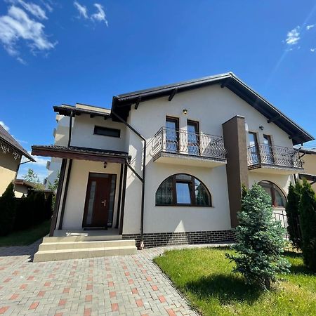 Vila Pati Ploeszti Zewnętrze zdjęcie